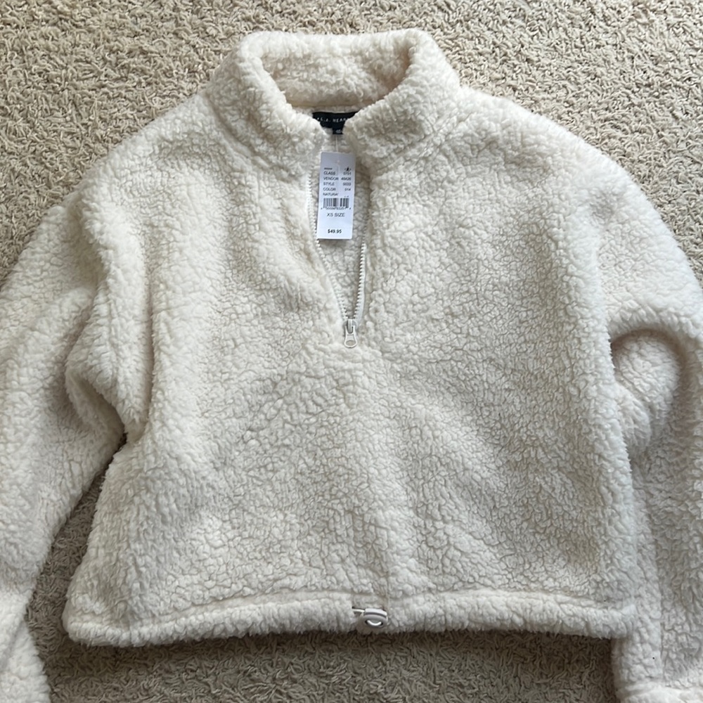 PacSun Fuzzy White Zip-Up Adjustable Cropped Pullover ( Size: XS-MEDIUM)